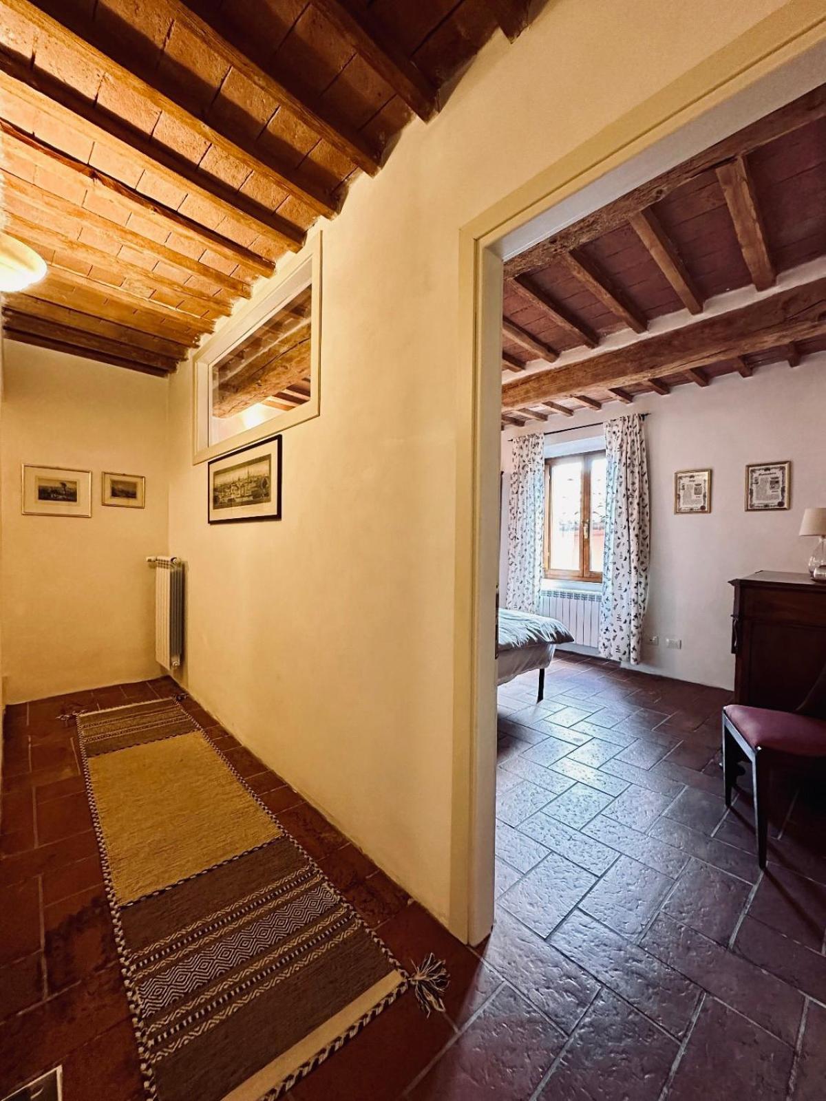 Apartment Santa Monaca Medieval